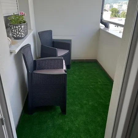 Apartman Jana 2 *